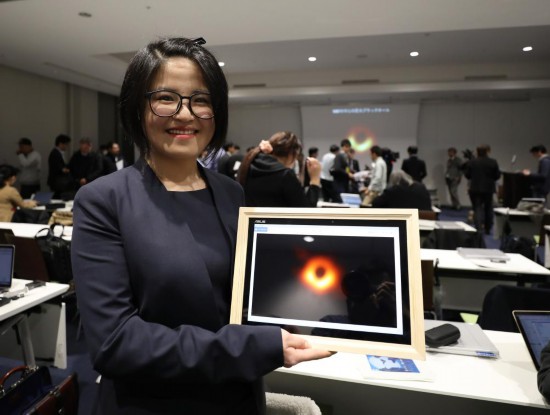 万事测速：仰观宇宙之大——“看见”黑洞自旋的“90后”女科学家崔玉竹